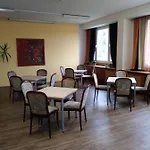 Internationales Gaestehaus * جينا