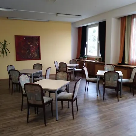 Internationales * Jena